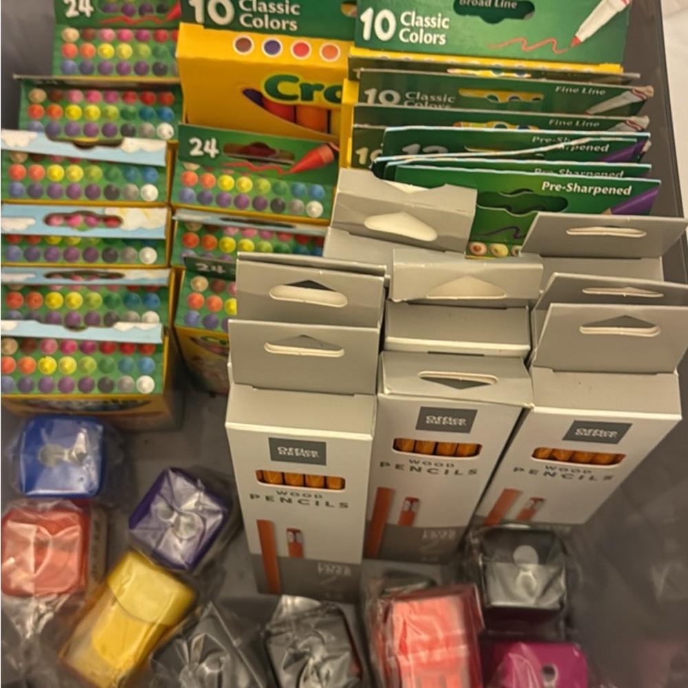 Crayola and Staedtler Stationery Set - Classic Colors